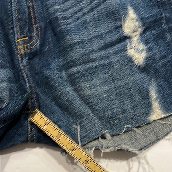Lucky Brand Women's Distressed Denim Shorts cut off blue jeans size 4/27 - Picture 5 of 8